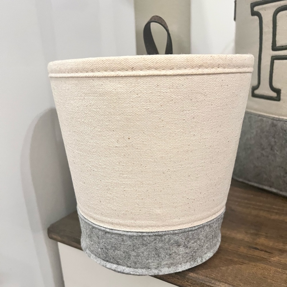 Thirty-One Gifts Storage Bin